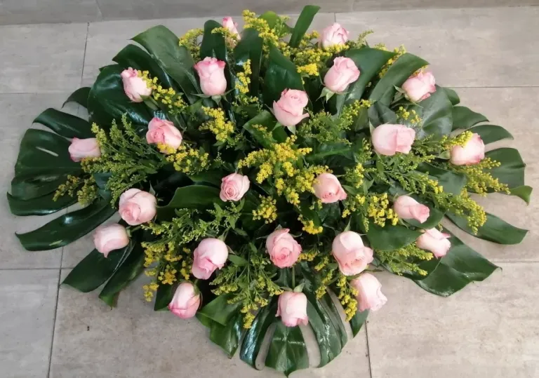 Ramo de flores de funeral